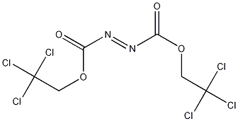 二(2,2,2-三氯乙基)偶氮二羧酸结构式